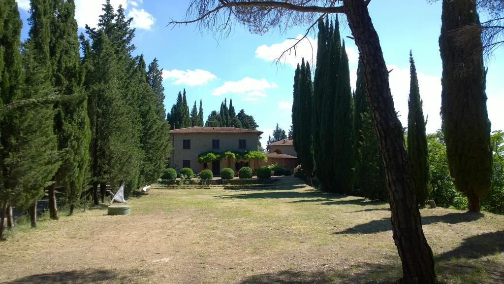 La Scheggia Holiday Анґ'ярі Екстер'єр фото